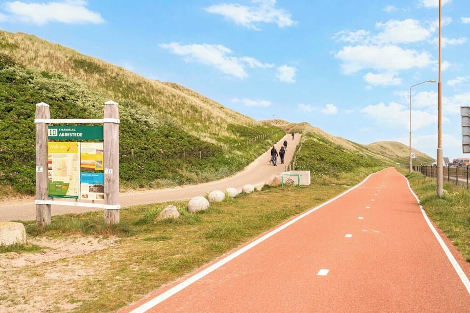 Immediate Surroundings [summer] (<1 km)