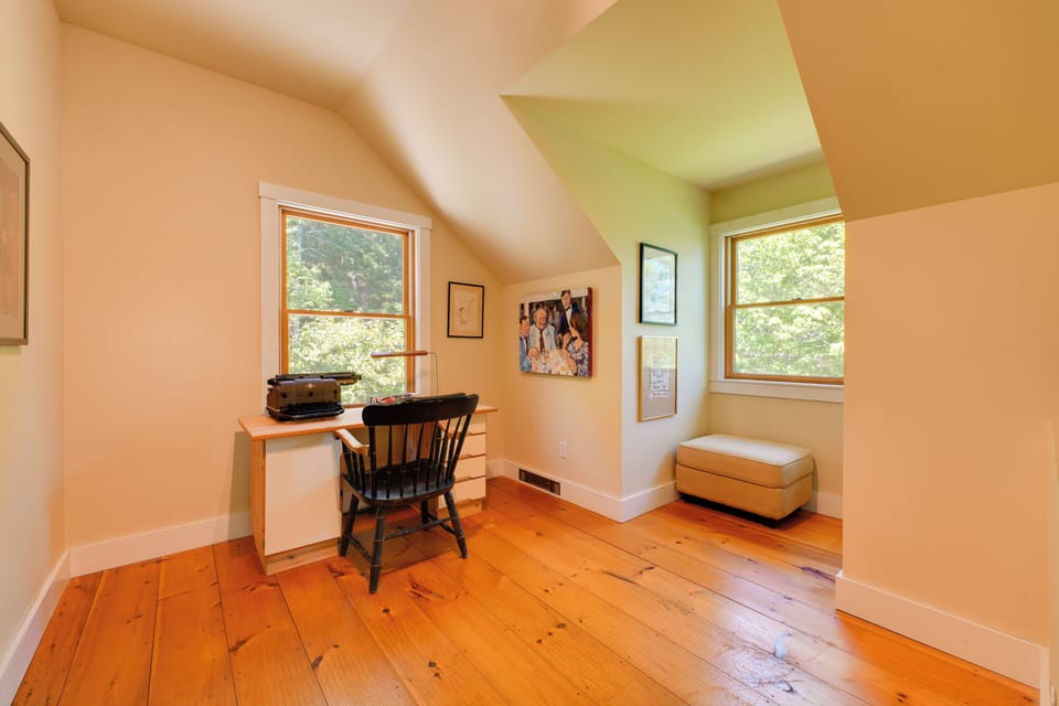 Dedicated Workspace | 2nd Floor