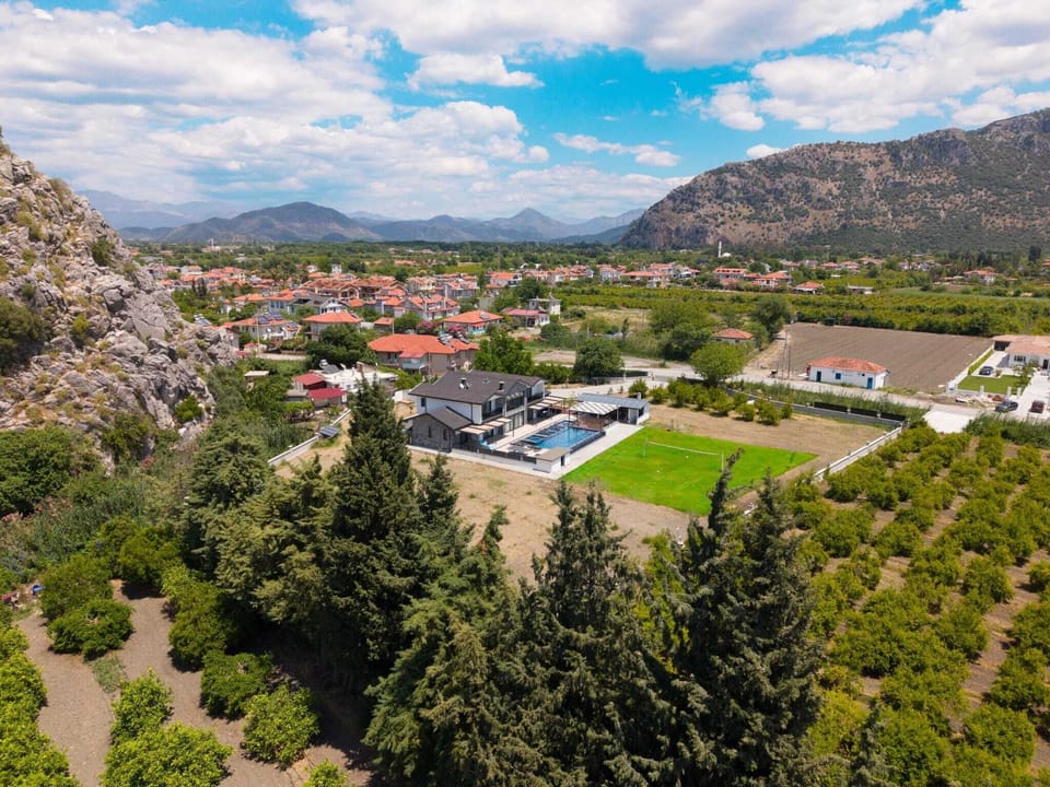 Villa | Aerial view