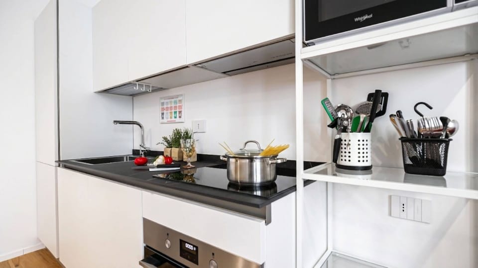 Apartment (1 Bedroom) | Interior