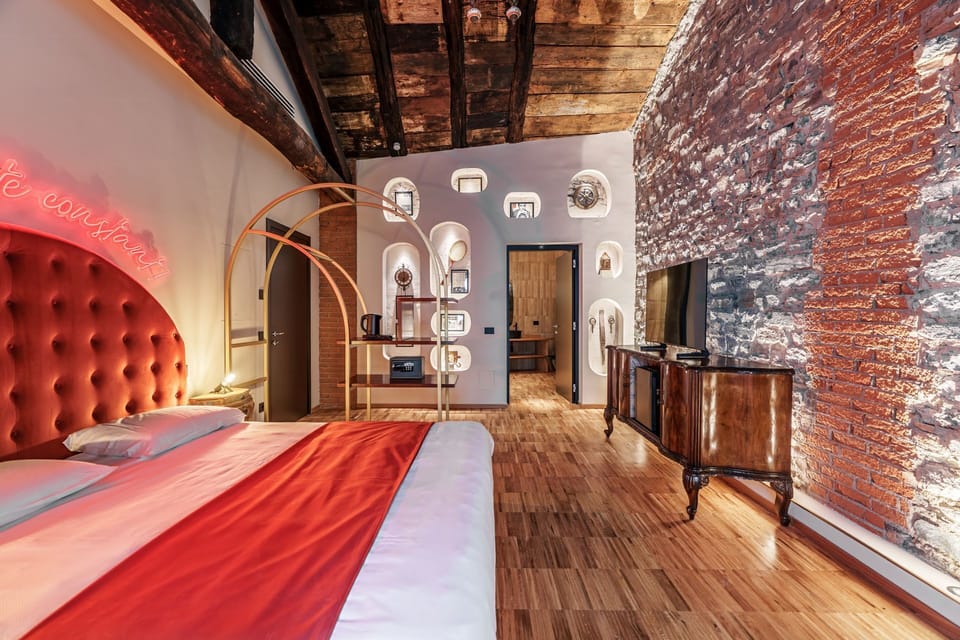 Exclusive Suite | In-room safe, WiFi (free)