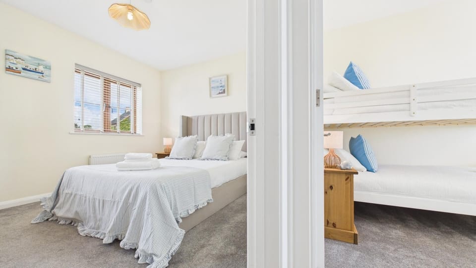 Anchors Aweigh - 2 Bedroom - New Hedges Cottage in Saundersfoot