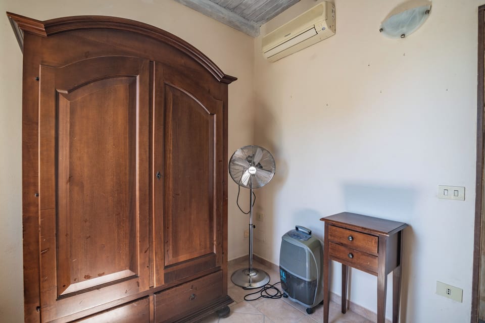 Condo, 2 Bedrooms | Interior