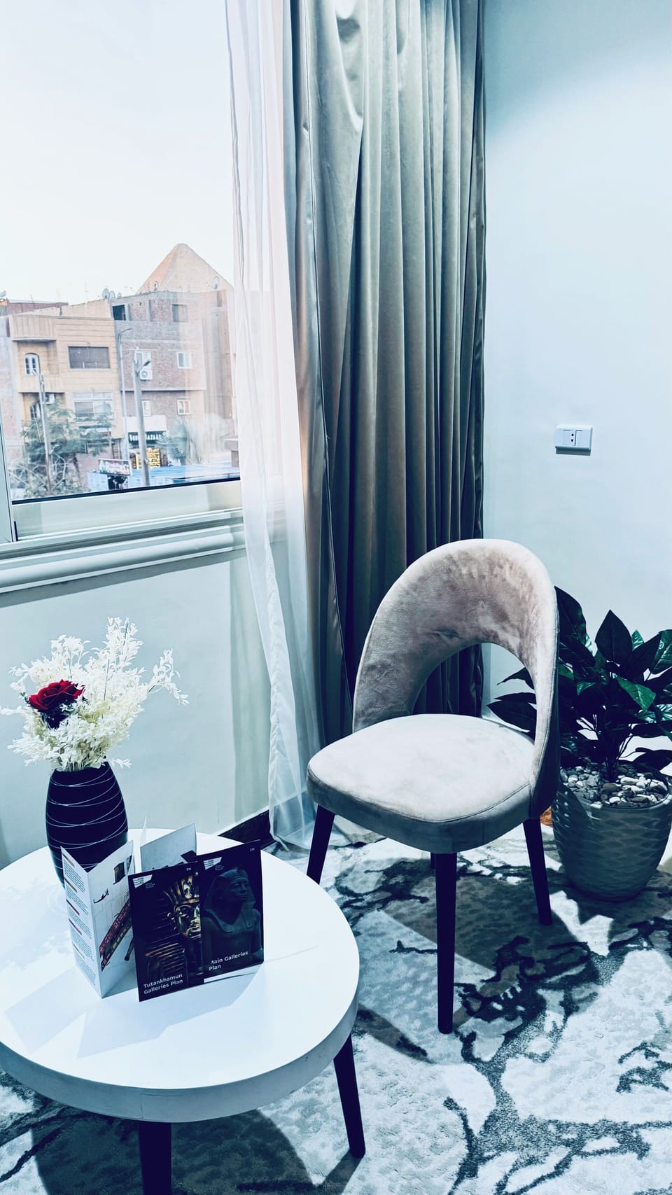Luxury Double or Twin Room, pyramids View | Desk, laptop workspace, free WiFi