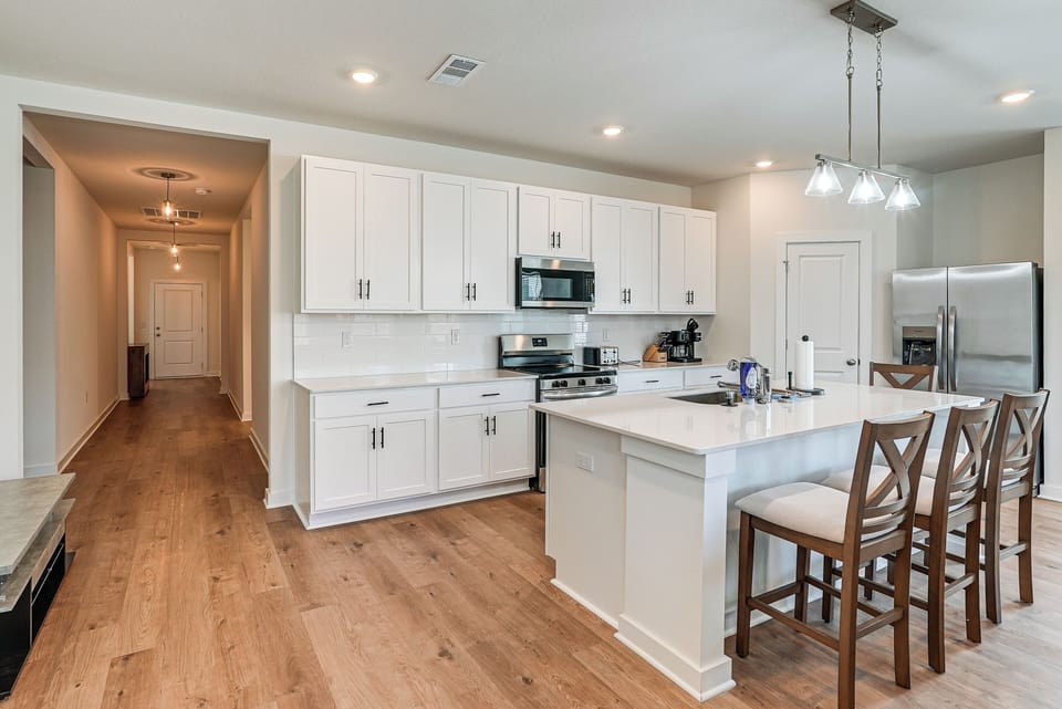 House (4 Bedrooms) | Interior
