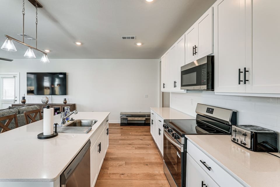 House (4 Bedrooms) | Interior