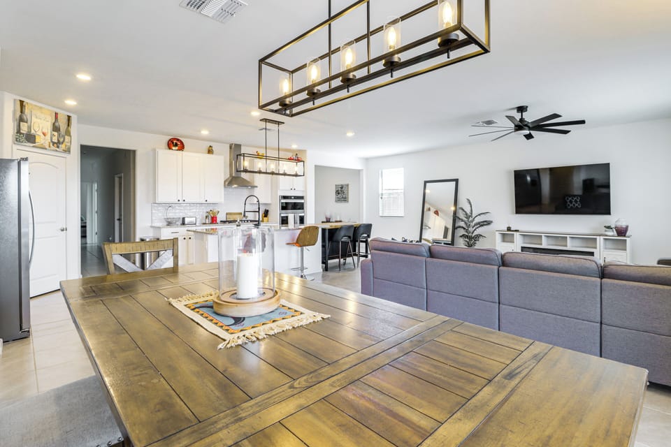 House (3 Bedrooms) | Interior