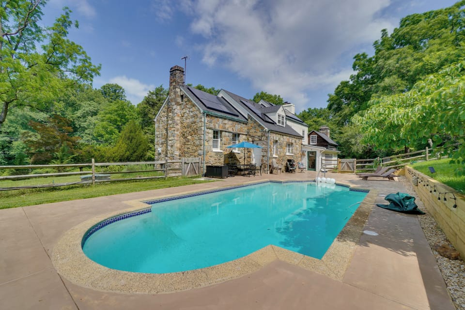 House (3 Bedrooms) | Front of property