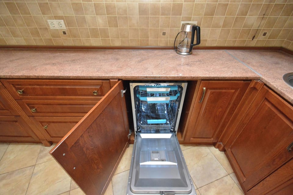 Apartment, 2 Bedrooms, Balcony | Private kitchen