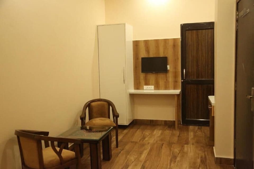Deluxe Double Room | Interior