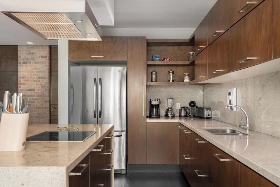 En el sitio,Area de estar,Área para café / té,Área y comodidades,Cocina o kitnet,Detalle decorativo,Ubicación,Vista (de la propiedad / habitación)