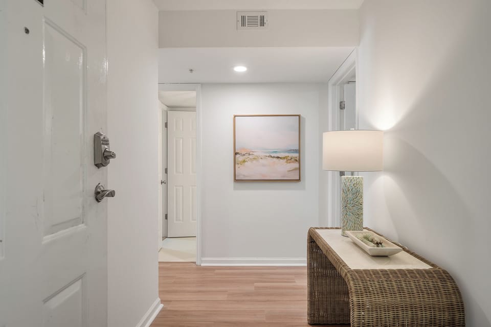 Step into the entryway at Folly Jewel