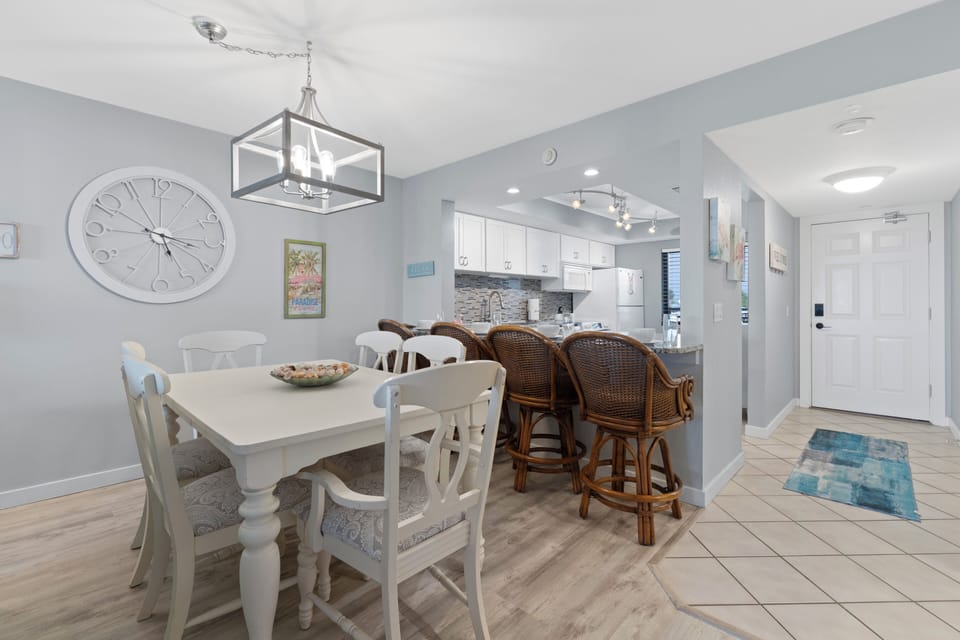 Dining and barstool seating