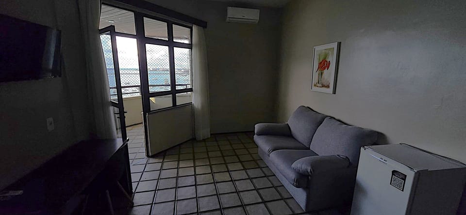 Basic Apartment | Living area