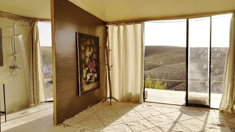 Deluxe Double or Twin Room, Desert View | Interior