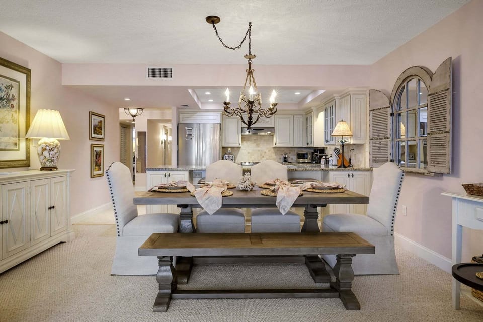 Condo, Multiple Beds, Beach View (Sand Dollar III-402) | 3 bedrooms, individually decorated, individually furnished, bed sheets