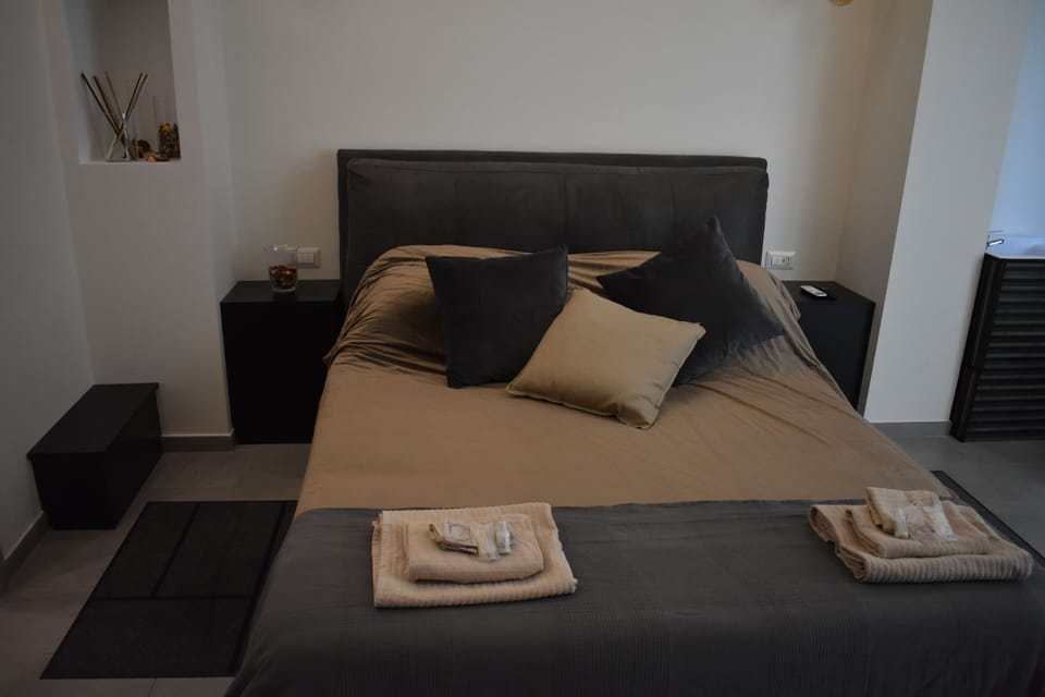 Family Quadruple Room | Minibar, individually furnished, free WiFi