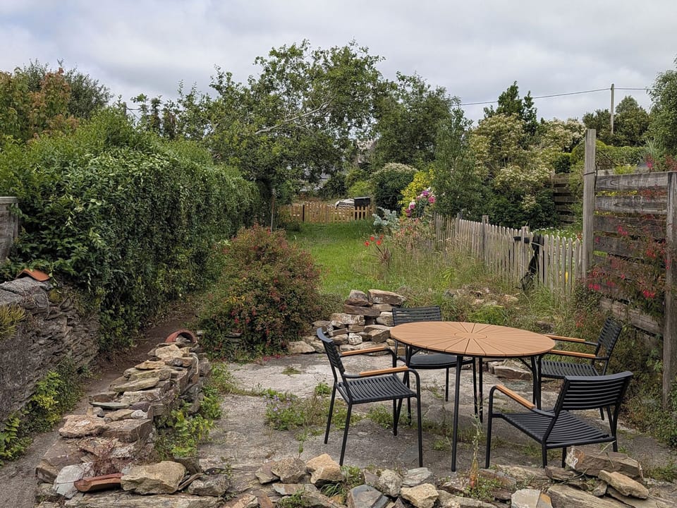Cottage | Outdoor dining