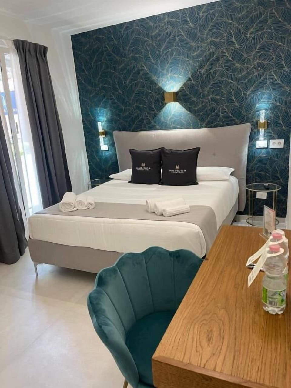 Deluxe Double Room, Courtyard View | In-room safe, blackout drapes, soundproofing