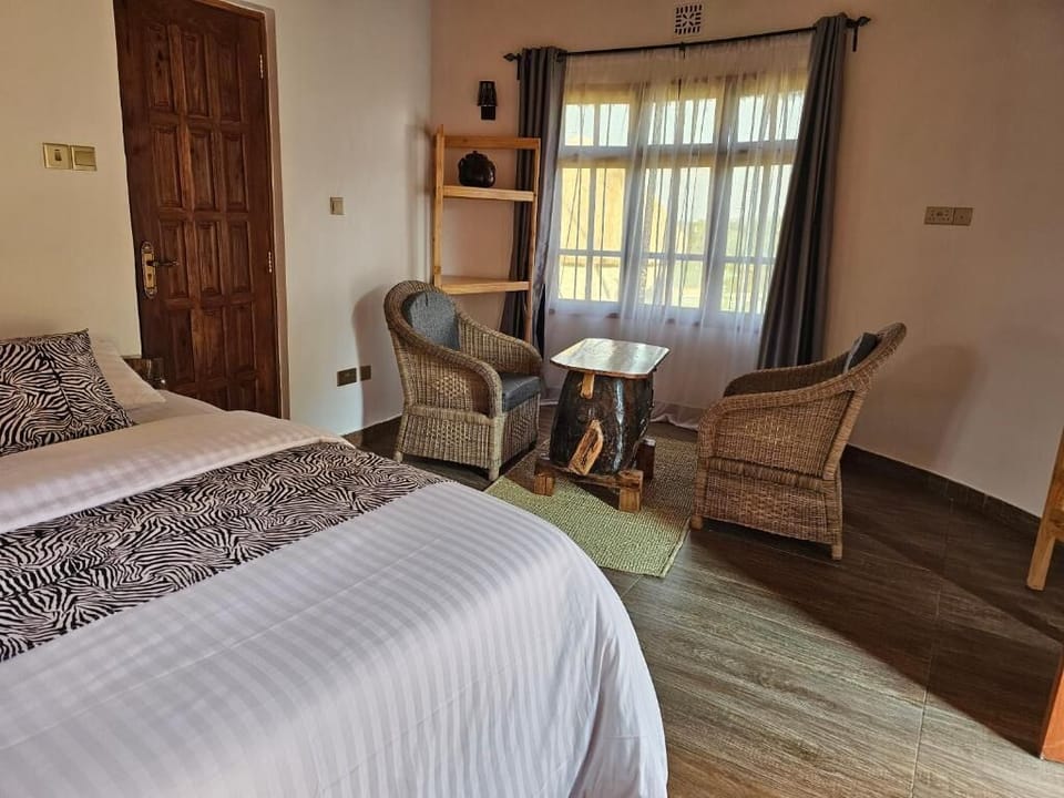 Double Room, Balcony, Garden View | Desk, laptop workspace, free WiFi