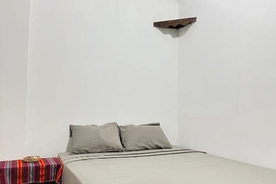 WiFi (free)