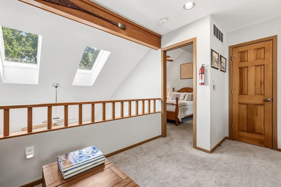 26-32 CREEKWOOD LN026
