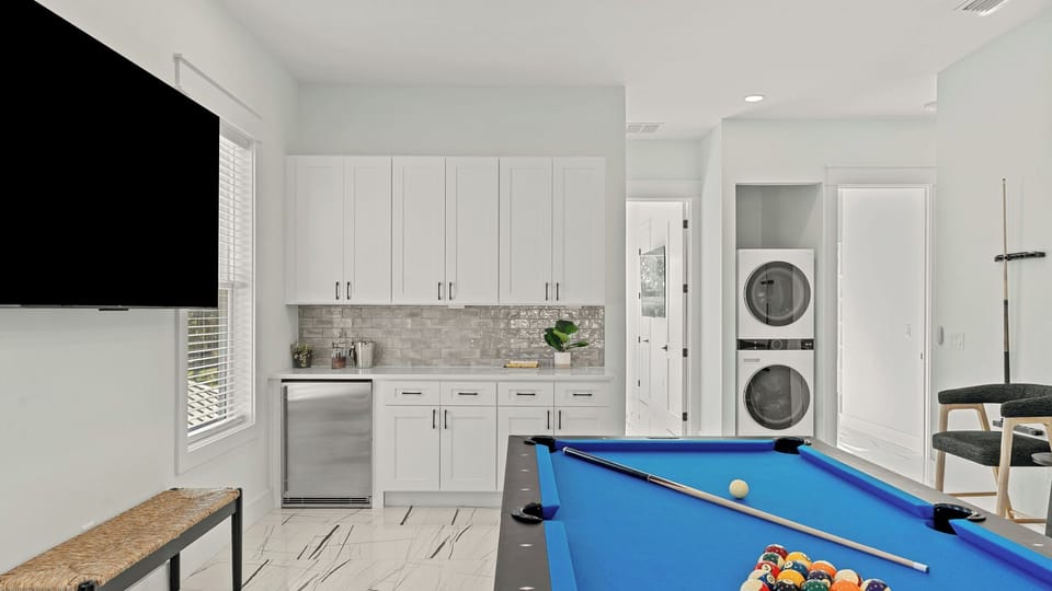 House (1 Bedroom) | Interior