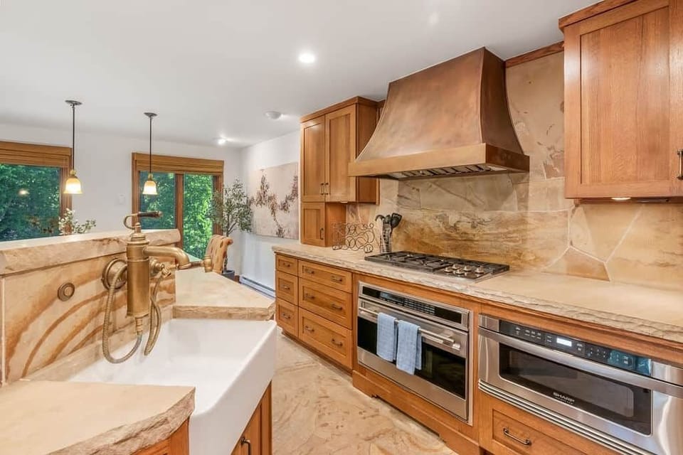 Chef's style kitchen 