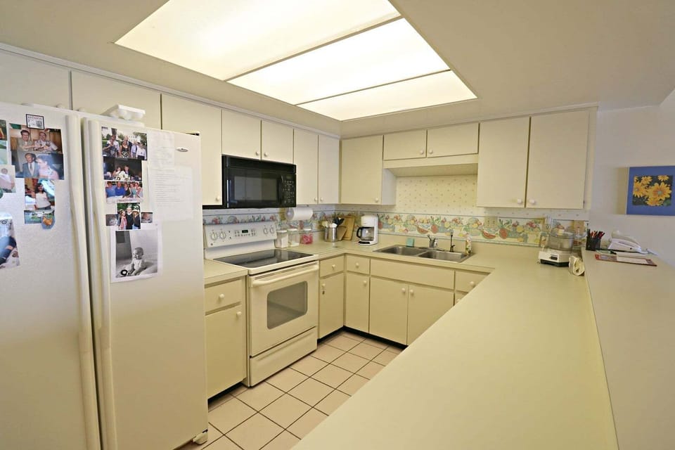 St. Augustine Ocean Front Rentals Kitchen