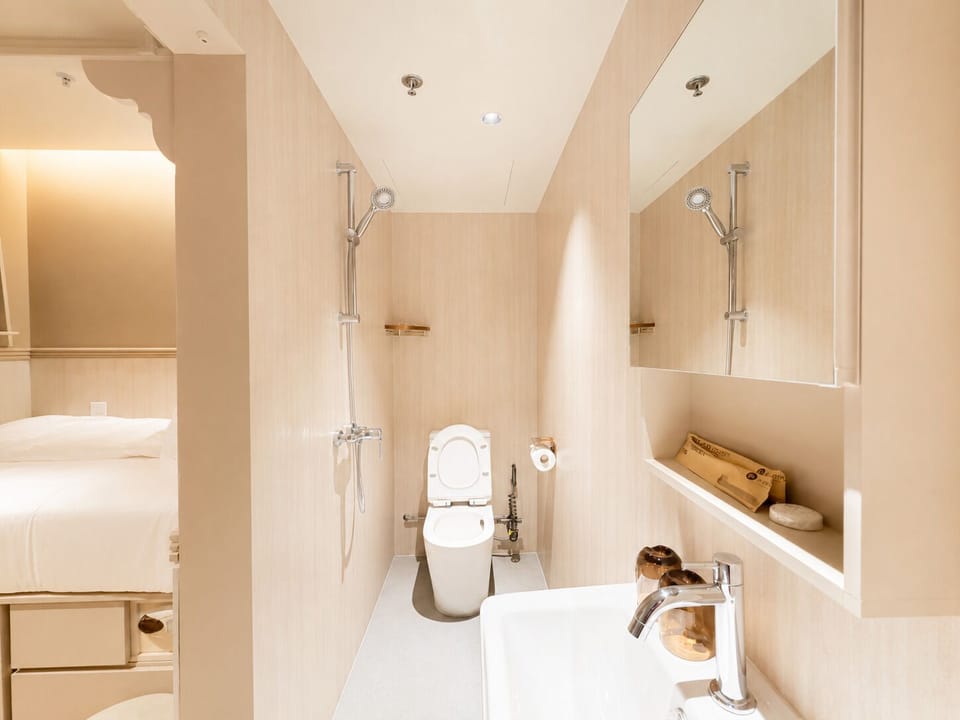 Aura Opera House Chinatown- Newly Renovated Hotel in Singapore