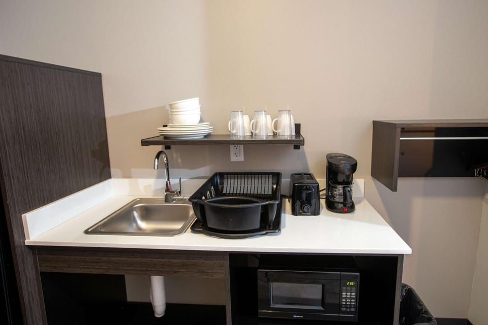 Kitchenette