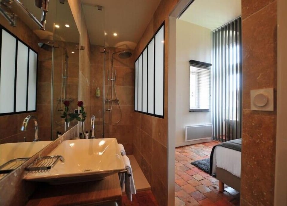 Double Room (Ducs) | Bathroom sink