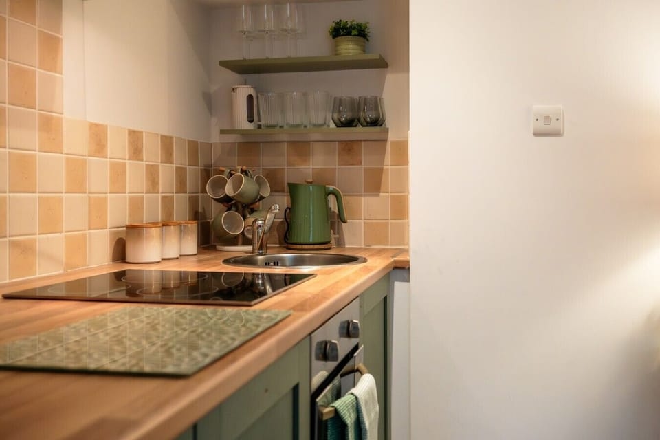 Rich Hall Photography-Little Cottage-22
