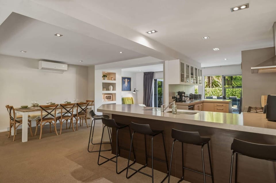 Open-plan kitchen and dining