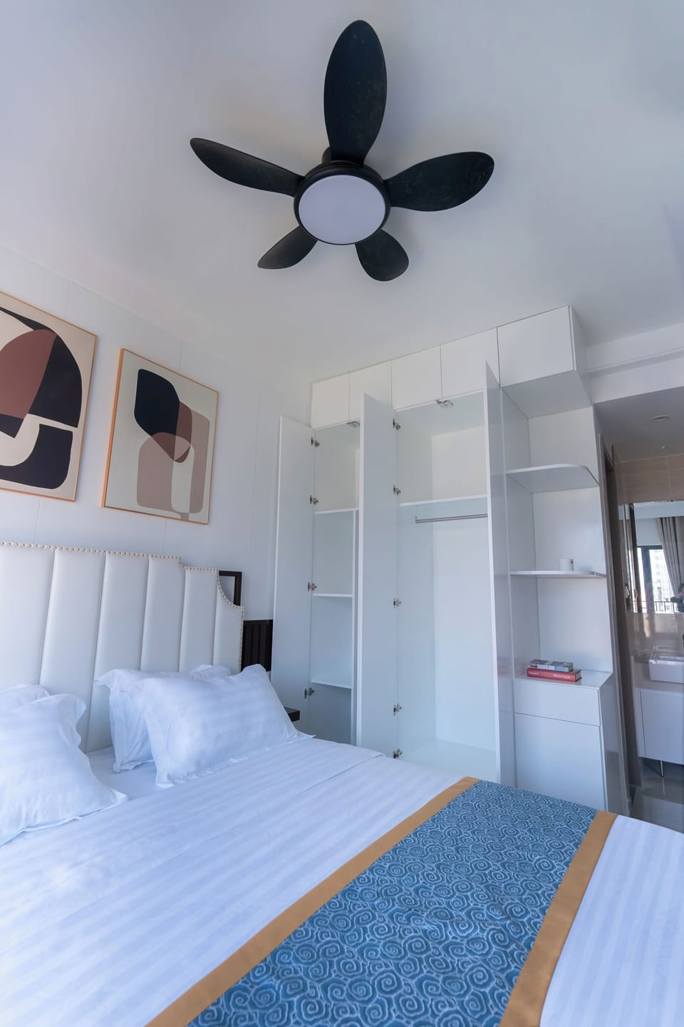 Studio King Room | Free WiFi