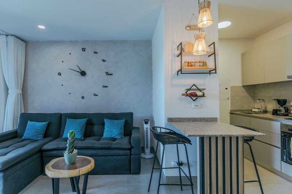 Apartment, 1 Bedroom, Accessible, Private Pool | Living room