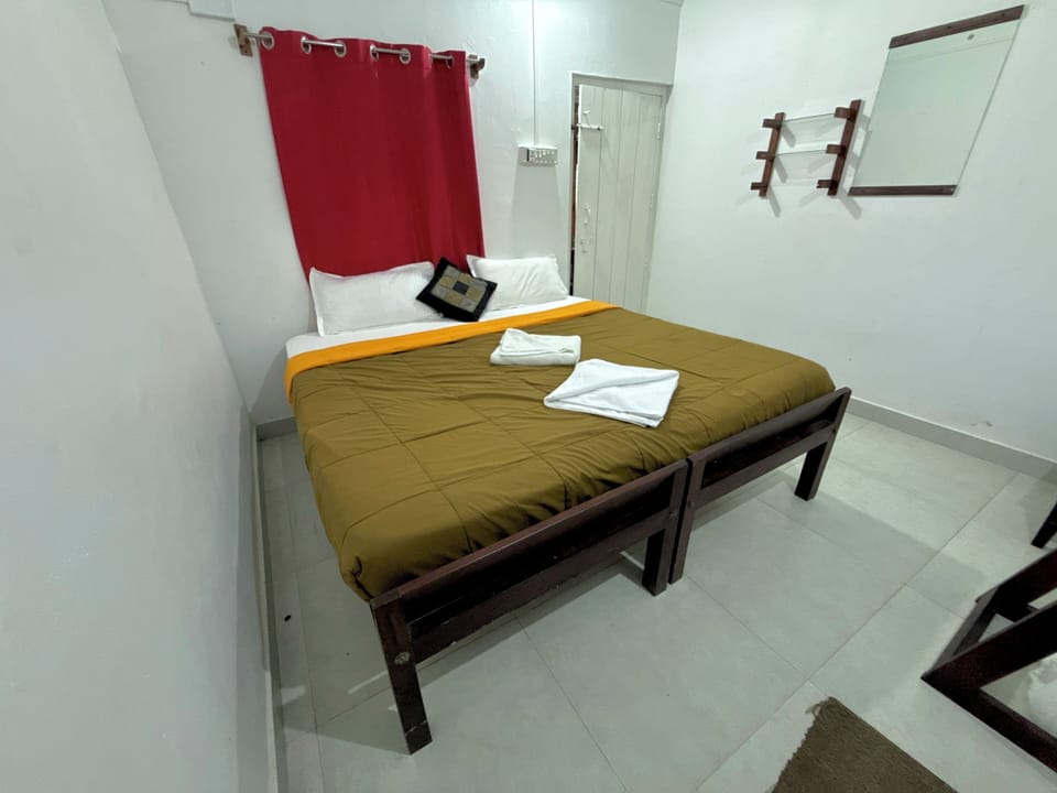 Family Room | Free WiFi