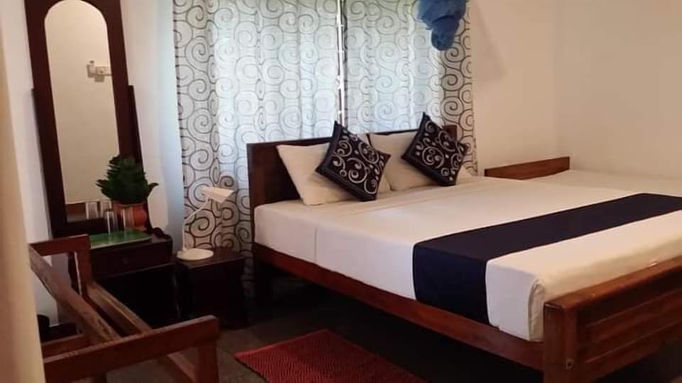 Standard Double Room (AC) | 1 bedroom, iron/ironing board, free WiFi, bed sheets