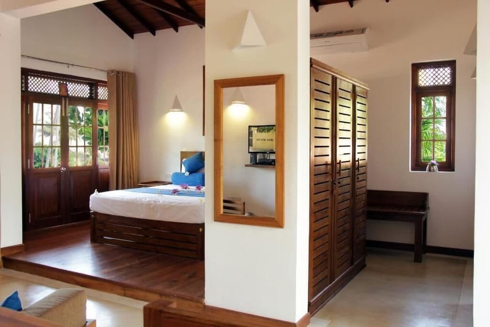 Deluxe Apartment, Balcony, Courtyard View | In-room safe, WiFi (free)