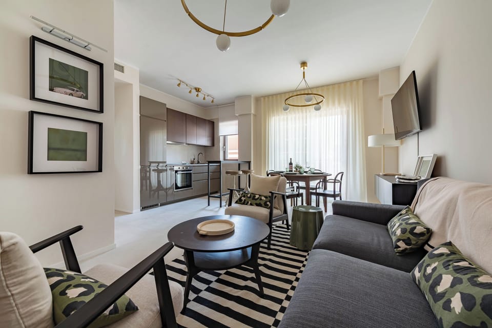 Family Apartment, 1 Bedroom, Balcony (Dimora Italia in the centre Bari) | Living area