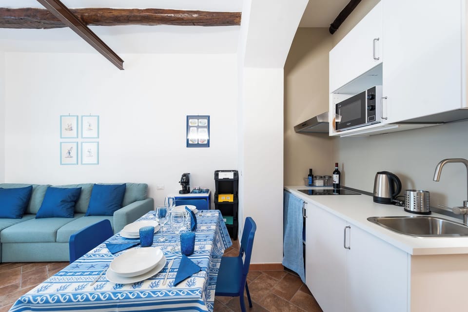 Apartment (1 Bedroom) | Interior