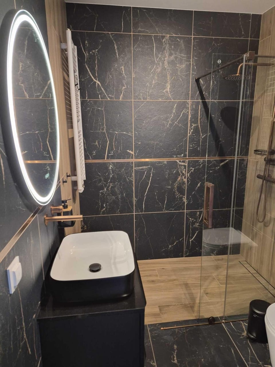 Comfort Apartment | Bathroom