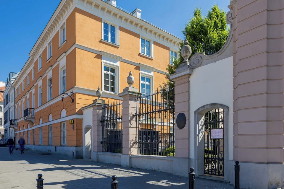 Charming exterior view of the building located in the heart of Warsaw.