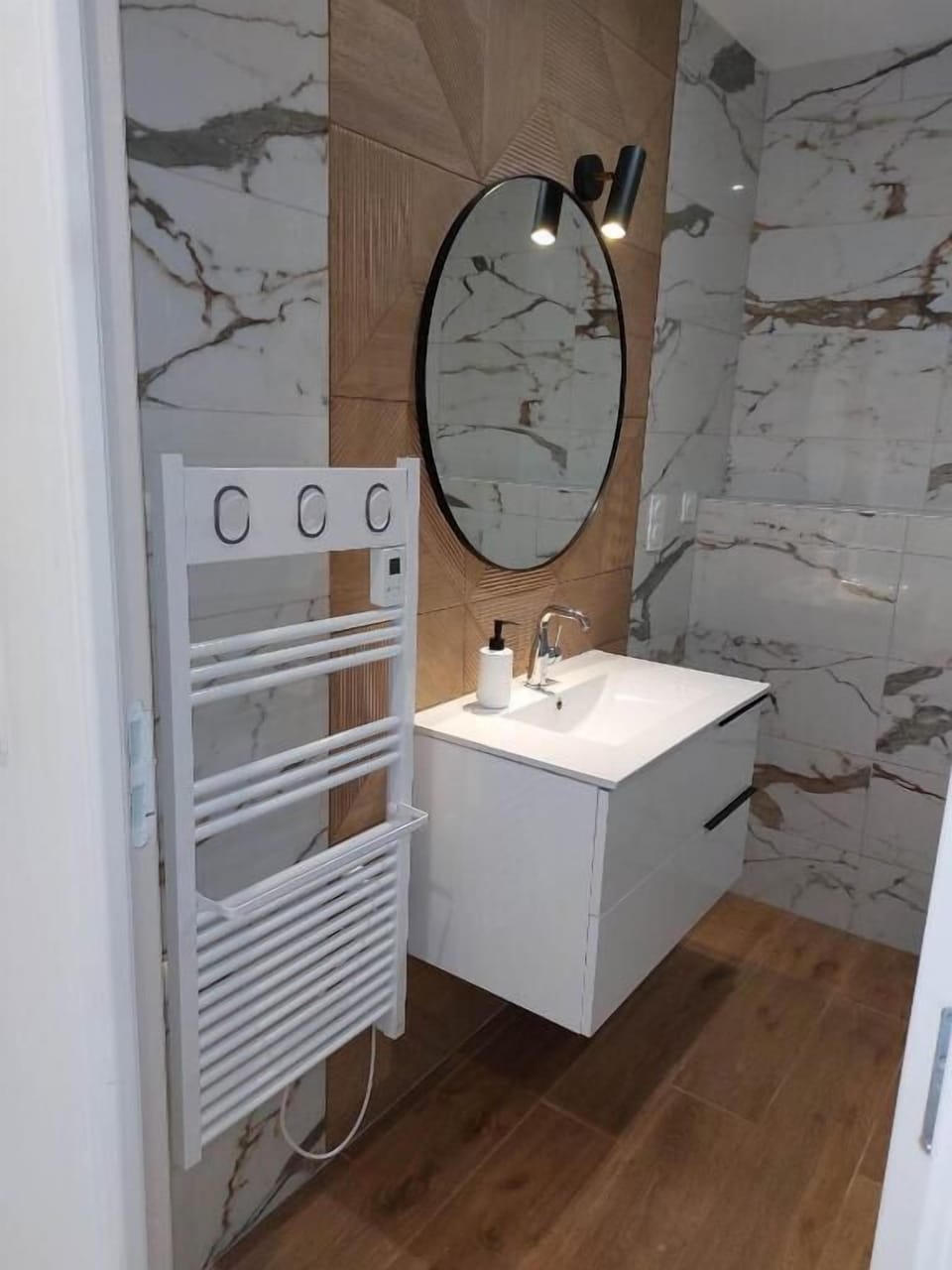 Le Bompard 48m2 Apartment hotel in Occitanie
