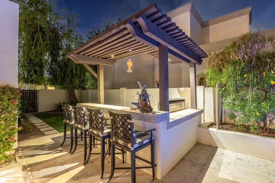 House | 3 bedrooms, high-speed internet