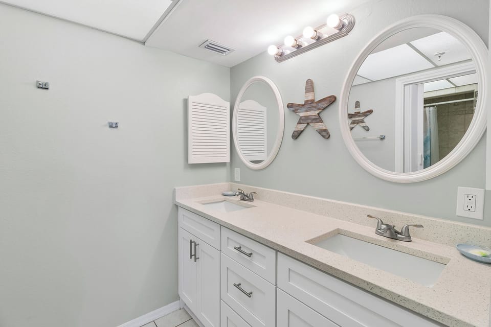 Main Bathroom