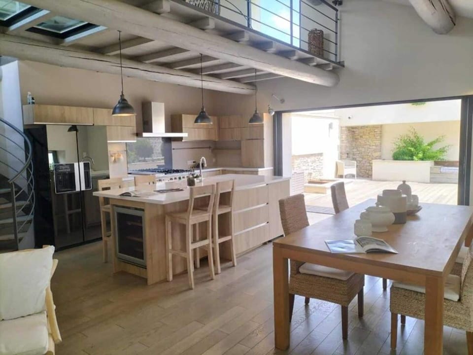 Loft style apartment, kitchen  terrace | In-room safe, soundproofing, cribs (surcharge), WiFi (free)