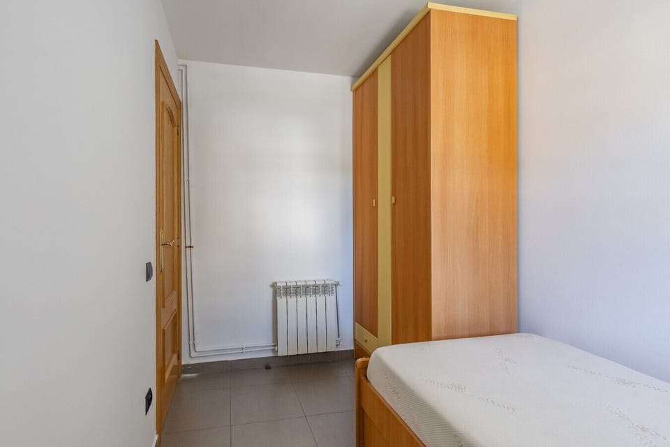 WeHost-52