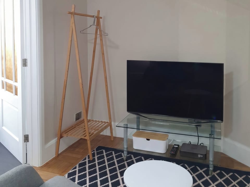 Cottage | Living area