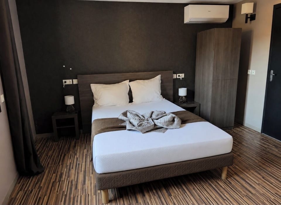 Classic Double Room | Free WiFi